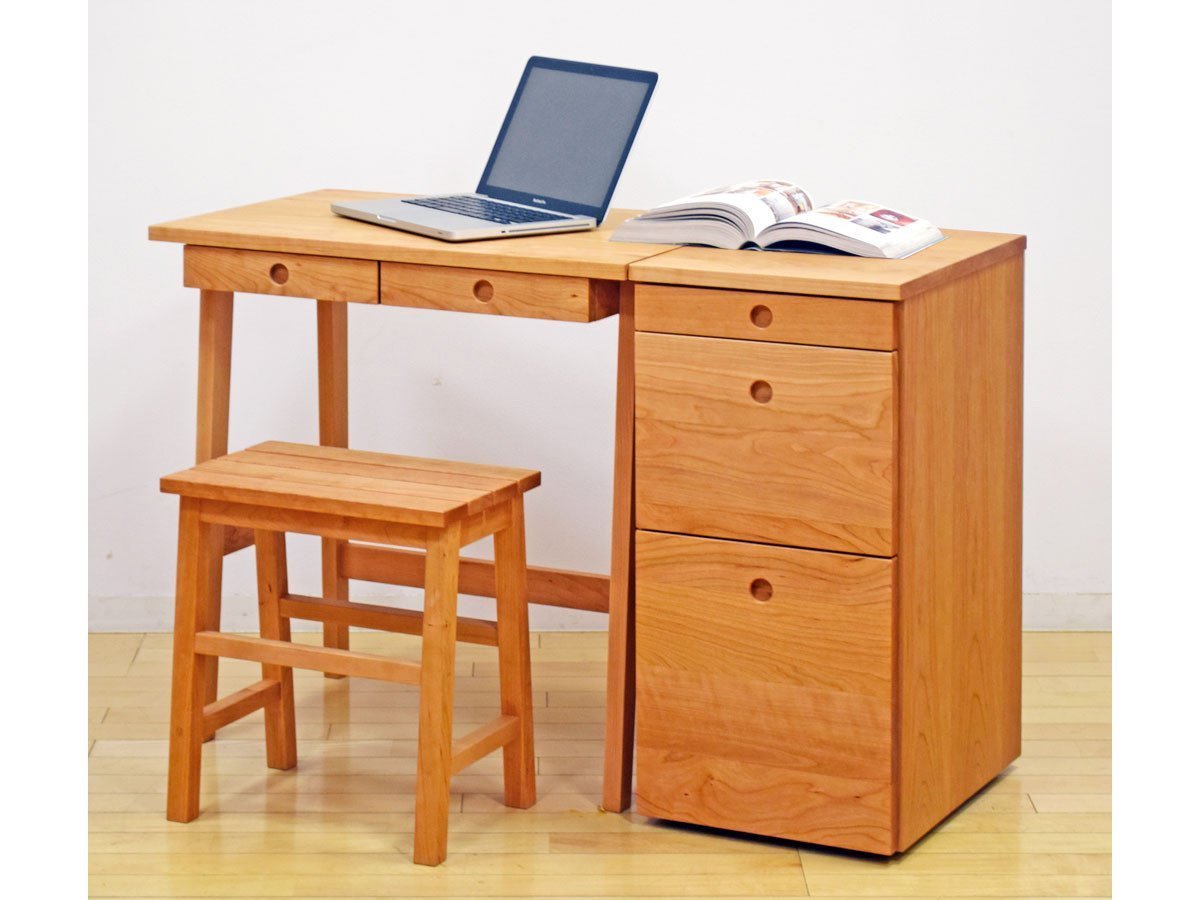 【フライミー ヴェール/FLYMEe vert / GOODS】のDesk Drawer / デスクドロワー #103992 インテリア・キッズ・メンズ・レディースファッション・服の通販 founy(ファニー) 　アクセサリー　Fashion Accessories　デスク　Desk, Work Desk　ホーム・キャンプ・アウトドア・お取り寄せ　Home Living / Home & Lifestyle / Camping Gear / Outdoor Camping　家具・インテリア　Home Furniture & Interior. Stylish & Functional Living Spaces　その他 インテリア雑貨、家具　Home Decor & Furniture Extras　ウッド:ブラックチェリー|ID: prp329100000002408 ipo3291000000030223587