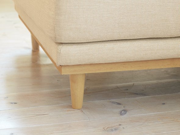 【フライミー ヴェール/FLYMEe vert / GOODS】のSofa / ソファ n97001 インテリア・キッズ・メンズ・レディースファッション・服の通販 founy(ファニー) ウッド Wooden Design クッション Cushion, Throw Pillow フレーム Frame, Outline ホーム・キャンプ・アウトドア・お取り寄せ Home Living / Home & Lifestyle / Camping Gear / Outdoor Camping 家具・インテリア Home Furniture & Interior. Stylish & Functional Living Spaces ソファー Couches & Sofas カウチソファ・シェーズロング Chaise Lounge Sofas さりげなく見えるウッドフレームが特徴です。|ID: prp329100000002429 ipo3291000000036812171