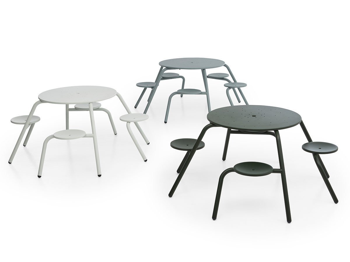 【エクストレミス/extremis / GOODS】のVirus / ウイルス 5人掛 インテリア・キッズ・メンズ・レディースファッション・服の通販 founy(ファニー) 　コンパクト　Compact, Small Size　テーブル　Table, Dining Table　トレンド　Trend, Trending Now　ホーム・キャンプ・アウトドア・お取り寄せ　Home Living / Home & Lifestyle / Camping Gear / Outdoor Camping　家具・インテリア　Home Furniture & Interior. Stylish & Functional Living Spaces　テーブル　Dining, Coffee & Side Tables　カフェテーブル・丸型テーブル　Cafe & Bistro Tables　(左から)パピルスホワイト、ベルディグリス、ボトルグリーン建築的な色使いの3人組|ID: prp329100000002447 ipo3291000000036645680