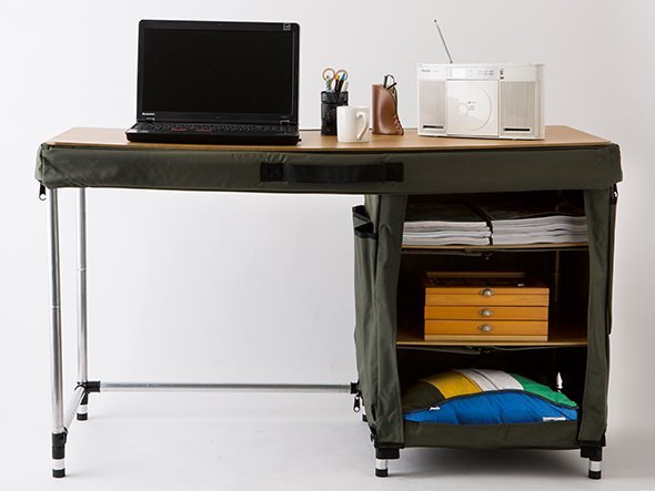 【ハモサ/HERMOSA / GOODS】のGRAMP SUPPLY DESK / グランプ サプライ デスク インテリア・キッズ・メンズ・レディースファッション・服の通販 founy(ファニー) 　送料無料　Free Shipping　コンパクト　Compact, Small Size　デスク　Desk, Work Desk　ビンテージ　Vintage, Retro Style　フランス　France, French　ポケット　Pocket, Pocket Detail　ミリタリー　Military, Army Style　モチーフ　Motif, Design Theme　ホーム・キャンプ・アウトドア・お取り寄せ　Home Living / Home & Lifestyle / Camping Gear / Outdoor Camping　家具・インテリア　Home Furniture & Interior. Stylish & Functional Living Spaces　その他 インテリア雑貨、家具　Home Decor & Furniture Extras　収納スペースは仕切り棚で区切ることが可能です。|ID: prp329100000002457 ipo3291000000036839307