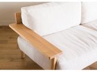 【イデー/IDEE / GOODS】のDIMANCHE SOFA(3) / ディモンシュ ソファ(3)張地オーダー品 幅広のアームボードはサイドテーブルのようにもお使いいただけます。|ID: prp329100000002629 ipo3291000000030213520