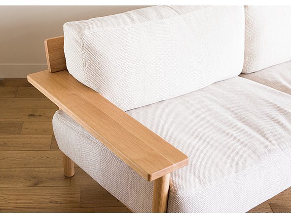 【イデー/IDEE / GOODS】のDIMANCHE SOFA(3) / ディモンシュ ソファ(3)張地オーダー品 インテリア・キッズ・メンズ・レディースファッション・服の通販 founy(ファニー) 　クッション　Cushion　フェザー　Feather　フレーム　Flame　リラックス　Relax　ホーム・キャンプ・アウトドア・お取り寄せ　Home,Garden,Outdoor,Camping Gear　家具・インテリア　Furniture　ソファー　Sofa　幅広のアームボードはサイドテーブルのようにもお使いいただけます。|ID: prp329100000002629 ipo3291000000030213520