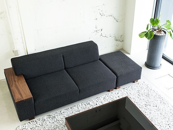 【フランネルソファ/FLANNEL SOFA / GOODS】のBRICK ONE ARM SOFA / ブリック 3人掛け片肘ソファ インテリア・キッズ・メンズ・レディースファッション・服の通販 founy(ファニー) 　オイル　Body Oil　スタイリッシュ　Stylish, Fashionable　スプリング　Spring, Spring Collection　フォルム　Silhouette, Form　ホーム・キャンプ・アウトドア・お取り寄せ　Home Living / Home & Lifestyle / Camping Gear / Outdoor Camping　家具・インテリア　Home Furniture & Interior. Stylish & Functional Living Spaces　ソファー　Couches & Sofas　オプション:木肘(ソファと同アーム)1点追加|ID: prp329100000002670 ipo3291000000036813271