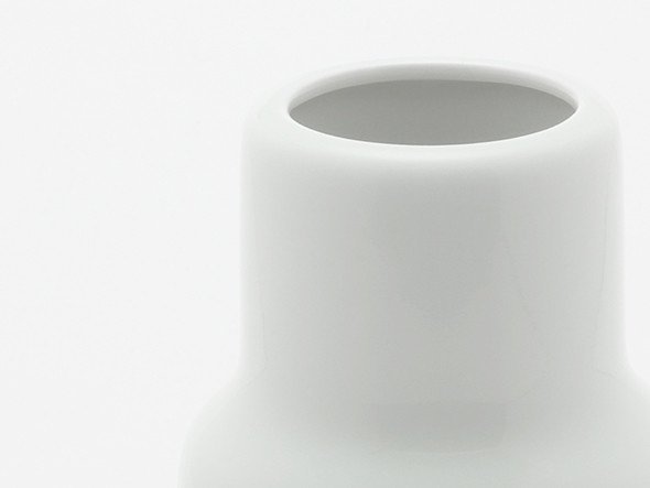 【イチロクイチロクアリタジャパン/1616 / arita japan / GOODS】の1616 / S&B “Colour Porcelain” S&B Vase Low / 1616 / S&B “カラーポーセリン” S&B ベース ロウ 人気、トレンドファッション・服の通販 founy(ファニー) 　送料無料　Free Shipping　テーブル　Table　フラワー　Flower　ホーム・キャンプ・アウトドア・お取り寄せ　Home,Garden,Outdoor,Camping Gear　家具・インテリア　Furniture　その他 インテリア雑貨、家具　Furniture, Interior, Others　other-5|ID: prp329100000002767 ipo3291000000031526262