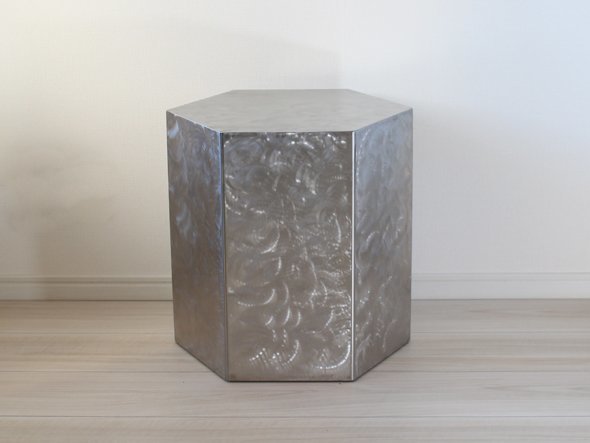 【三代目板金屋/Bankinya / GOODS】のhoneycomb / ハニカム 前面開放型 / 棚板付き(シルバー) インテリア・キッズ・メンズ・レディースファッション・服の通販 founy(ファニー) 　シルバー　Silver, Metallic Silver　テーブル　Table, Dining Table　ミックス　Mix, Mixed Style　ランダム　Random, Irregular　送料無料　Free Shipping　おすすめ　Recommended / Our Picks　ホーム・キャンプ・アウトドア・お取り寄せ　Home Living / Home & Lifestyle / Camping Gear / Outdoor Camping　家具・インテリア　Home Furniture & Interior. Stylish & Functional Living Spaces　収納家具・キャビネット　Storage Furniture　シェルフ・オープンラック・収納棚　Open Shelf Rack　背面|ID: prp329100000002775 ipo3291000000036479302