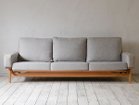 【グリニッチ オリジナル ファニチャー/greeniche original furniture / GOODS】のnewnormal Low Sofa 3P / ニューノーマル ローソファ 3P 張地:NC #125(グループA)、フレーム:レッドオーク|ID: prp329100000002791 ipo3291000000036853887