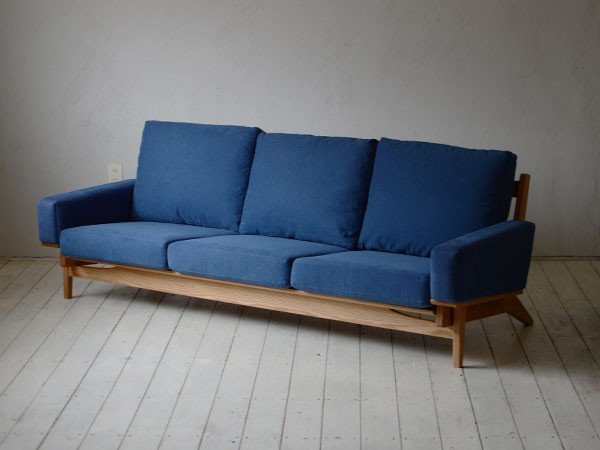 【グリニッチ オリジナル ファニチャー/greeniche original furniture / GOODS】のnewnormal Low Sofa 3P / ニューノーマル ローソファ 3P インテリア・キッズ・メンズ・レディースファッション・服の通販 founy(ファニー) 　アンティーク　Antique-Inspired　ウッド　Wooden Design　オイル　Body Oil　ヴィンテージ　Vintage Style　クッション　Cushion, Throw Pillow　人気　Popular, Best Seller　バランス　Balance, Style Balance　ビンテージ　Vintage, Retro Style　フィット　Fit, Slim Fit　フェザー　Feather, Feather Detail　フレーム　Frame, Outline　リラックス　Relax, Relaxed Fit　おすすめ　Recommended / Our Picks　ホーム・キャンプ・アウトドア・お取り寄せ　Home Living / Home & Lifestyle / Camping Gear / Outdoor Camping　家具・インテリア　Home Furniture & Interior. Stylish & Functional Living Spaces　ソファー　Couches & Sofas　|ID: prp329100000002791 ipo3291000000036853902