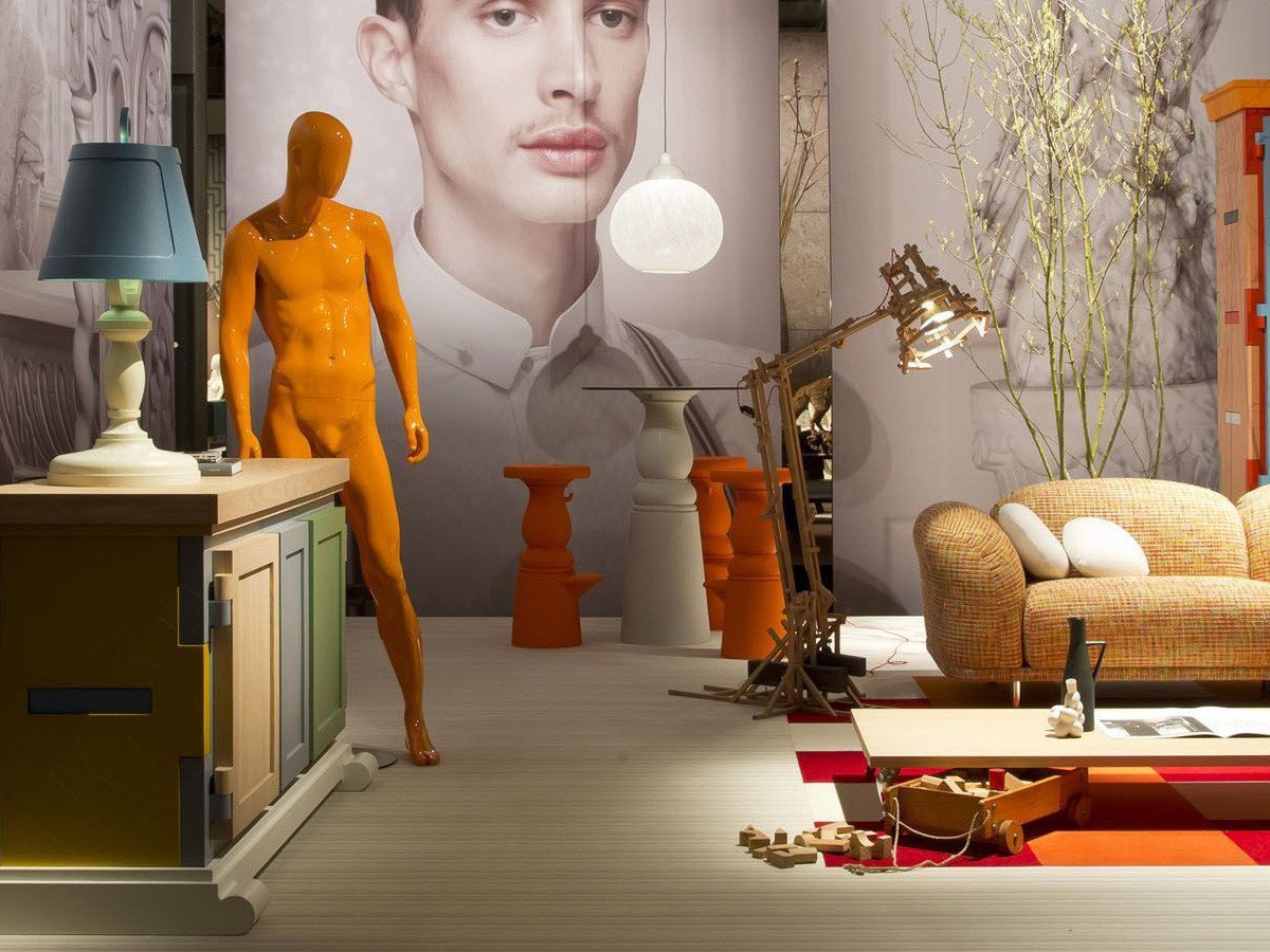 【モーイ/moooi / GOODS】のNew Antiques Barstool Low / ニューアンティーク バースツール ロー(ブラック) インテリア・キッズ・メンズ・レディースファッション・服の通販 founy(ファニー) 　送料無料　Free Shipping　アンティーク　Antique-Inspired　クラシカル　Classical, Vintage-Inspired　フォルム　Silhouette, Form　エレガント 上品　Elegant　ホーム・キャンプ・アウトドア・お取り寄せ　Home Living / Home & Lifestyle / Camping Gear / Outdoor Camping　家具・インテリア　Home Furniture & Interior. Stylish & Functional Living Spaces　チェア・椅子　Seating & Chairs　スツール・バースツール　Stools & Bar Stools　ホーム・キャンプ・アウトドア・お取り寄せ　Home Living / Home & Lifestyle / Camping Gear / Outdoor Camping　家具・インテリア　Home Furniture & Interior. Stylish & Functional Living Spaces　チェア・椅子　Seating & Chairs　カウンターチェア・ハイチェア　Bar Stools / High Stools　参考イメージ|ID: prp329100000002835 ipo3291000000034295590