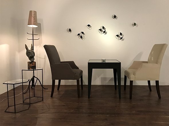 【フライミー ノワール/FLYMEe Noir / GOODS】のHEXAGON CUBE / ヘキサゴンキューブ テーブル 高さ45cm インテリア・キッズ・メンズ・レディースファッション・服の通販 founy(ファニー) 　送料無料　Free Shipping　ガラス　Glass, Glassware　シンプル　Simple, Minimal　テーブル　Table, Dining Table　ホーム・キャンプ・アウトドア・お取り寄せ　Home Living / Home & Lifestyle / Camping Gear / Outdoor Camping　家具・インテリア　Home Furniture & Interior. Stylish & Functional Living Spaces　テーブル　Dining, Coffee & Side Tables　サイドテーブル・ナイトテーブル　Side & End Tables　同シリーズの高さ違いを組み合わせれば、キューブが重なりあう面白さがより一層感じられます。|ID: prp329100000002857 ipo3291000000035643868