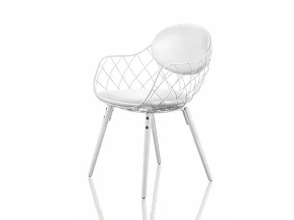 【マジス/MAGIS / GOODS】のPINA / ピーニャ アームチェア ファブリック オーバルクッション × 塗装脚(クヴァドラ スティールカット) インテリア・キッズ・メンズ・レディースファッション・服の通販 founy(ファニー) https://founy.com/ 送料無料 Free Shipping ウッド Wooden Design オーバル Oval Design クッション Cushion, Throw Pillow ファブリック Fabric, Textile フレーム Frame, Outline ワイヤー Wire, Wired Bra ホーム・キャンプ・アウトドア・お取り寄せ Home Living / Home & Lifestyle / Camping Gear / Outdoor Camping 家具・インテリア Home Furniture & Interior. Stylish & Functional Living Spaces チェア・椅子 Seating & Chairs ダイニングチェア・木製チェア Dining Chairs ホーム・キャンプ・アウトドア・お取り寄せ Home Living / Home & Lifestyle / Camping Gear / Outdoor Camping 家具・インテリア Home Furniture & Interior. Stylish & Functional Living Spaces チェア・椅子 Seating & Chairs アームチェア・アクセントチェア Armchairs & Accent Chairs |ID: prp329100000002881 ipo3291000000035184564