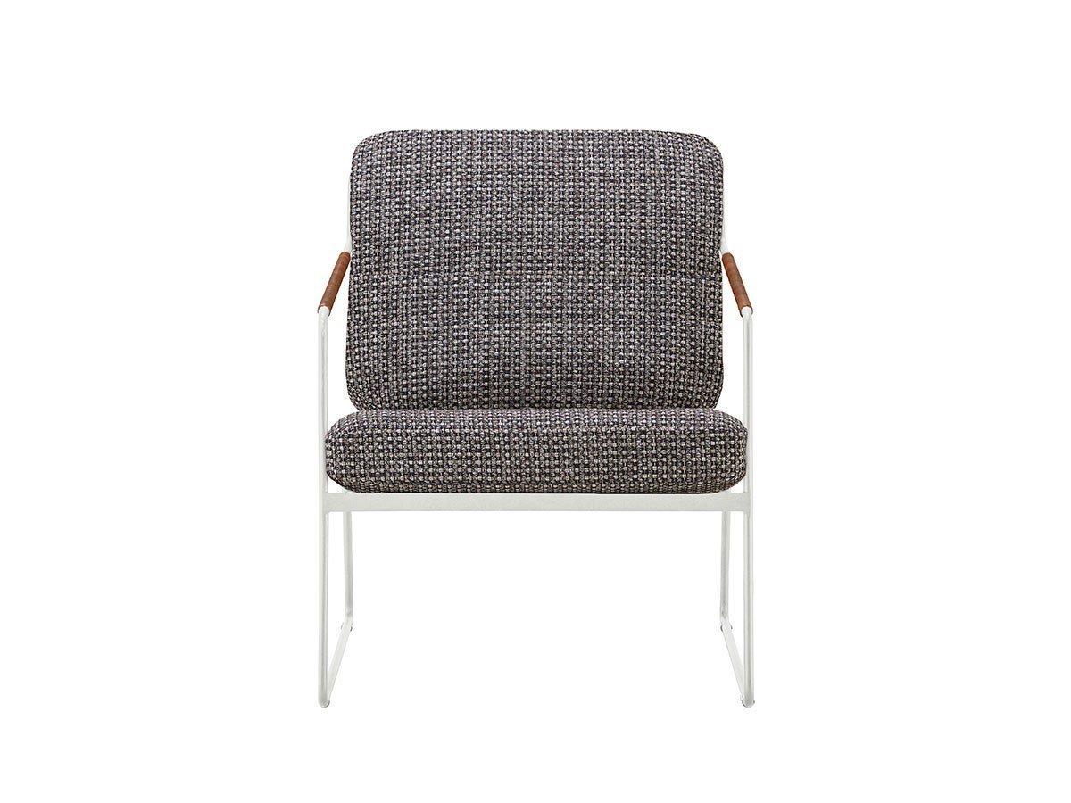 【杉山製作所/Sugiyama Seisakusho / GOODS】のfelice lounge chair / フェリーチェ ラウンジチェア インテリア・キッズ・メンズ・レディースファッション・服の通販 founy(ファニー) 　送料無料　Free Shipping　クッション　Cushion, Throw Pillow　コンパクト　Compact, Small Size　フォルム　Silhouette, Form　ラグジュアリー　Luxury, Elegant　ホーム・キャンプ・アウトドア・お取り寄せ　Home Living / Home & Lifestyle / Camping Gear / Outdoor Camping　家具・インテリア　Home Furniture & Interior. Stylish & Functional Living Spaces　チェア・椅子　Seating & Chairs　ラウンジチェア・リクライナー　Lounge Chairs / Recliners　張地:ハウゼン HaNV ネイビー(AAランク)、フレームサンドホワイト|ID: prp329100000002931 ipo3291000000034210833