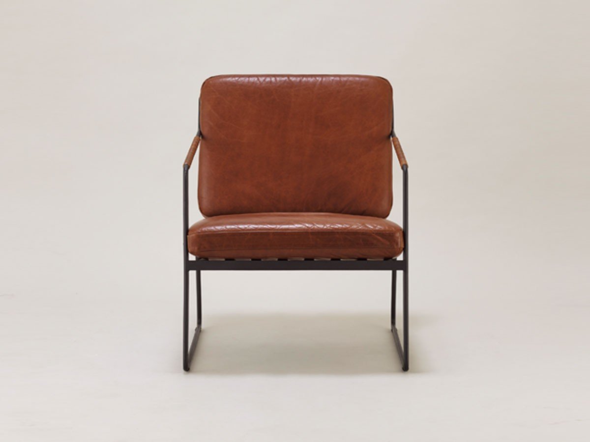 【杉山製作所/Sugiyama Seisakusho / GOODS】のfelice lounge chair / フェリーチェ ラウンジチェア インテリア・キッズ・メンズ・レディースファッション・服の通販 founy(ファニー) 　送料無料　Free Shipping　クッション　Cushion, Throw Pillow　コンパクト　Compact, Small Size　フォルム　Silhouette, Form　ラグジュアリー　Luxury, Elegant　ホーム・キャンプ・アウトドア・お取り寄せ　Home Living / Home & Lifestyle / Camping Gear / Outdoor Camping　家具・インテリア　Home Furniture & Interior. Stylish & Functional Living Spaces　チェア・椅子　Seating & Chairs　ラウンジチェア・リクライナー　Lounge Chairs / Recliners　張地:牛革 AGAR エージングレザー茶(Bランク)、フレームサンドブラック|ID: prp329100000002931 ipo3291000000034210845