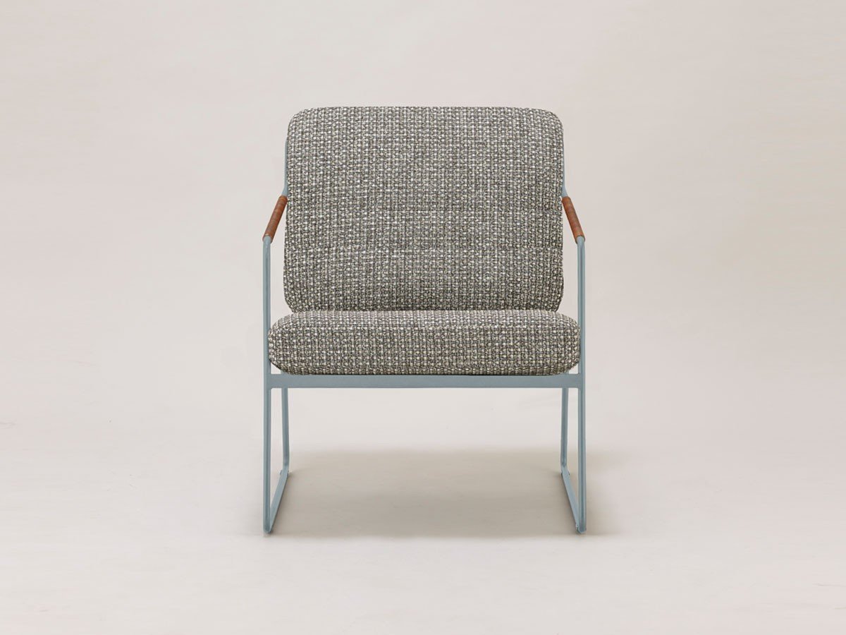 【杉山製作所/Sugiyama Seisakusho / GOODS】のfelice lounge chair / フェリーチェ ラウンジチェア インテリア・キッズ・メンズ・レディースファッション・服の通販 founy(ファニー) 　送料無料　Free Shipping　クッション　Cushion, Throw Pillow　コンパクト　Compact, Small Size　フォルム　Silhouette, Form　ラグジュアリー　Luxury, Elegant　ホーム・キャンプ・アウトドア・お取り寄せ　Home Living / Home & Lifestyle / Camping Gear / Outdoor Camping　家具・インテリア　Home Furniture & Interior. Stylish & Functional Living Spaces　チェア・椅子　Seating & Chairs　ラウンジチェア・リクライナー　Lounge Chairs / Recliners　張地:ハウゼン HaGRG グレージュ(AAランク)、フレームサンドブルーグレー|ID: prp329100000002931 ipo3291000000034210849