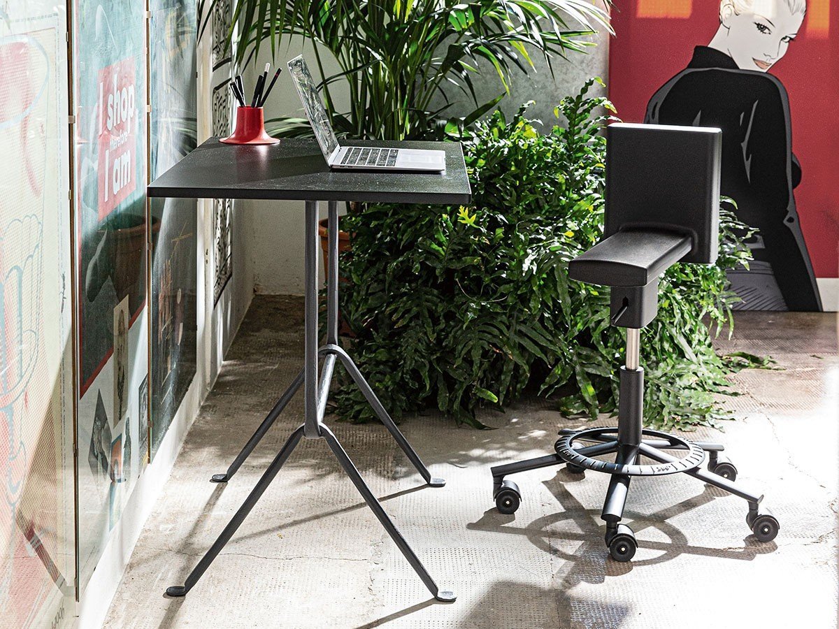 【マジス/MAGIS / GOODS】のOfficina table5 / オフィチーナ テーブル5(鋼板天板) 人気、トレンドファッション・服の通販 founy(ファニー) 　送料無料　Free Shipping　テーブル　Table　ホーム・キャンプ・アウトドア・お取り寄せ　Home,Garden,Outdoor,Camping Gear　家具・インテリア　Furniture　テーブル　Table　ダイニングテーブル　Dining Table　ホーム・キャンプ・アウトドア・お取り寄せ　Home,Garden,Outdoor,Camping Gear　家具・インテリア　Furniture　テーブル　Table　カフェテーブル　Cafe Table　other-3|ID: prp329100000003107 ipo3291000000031528038