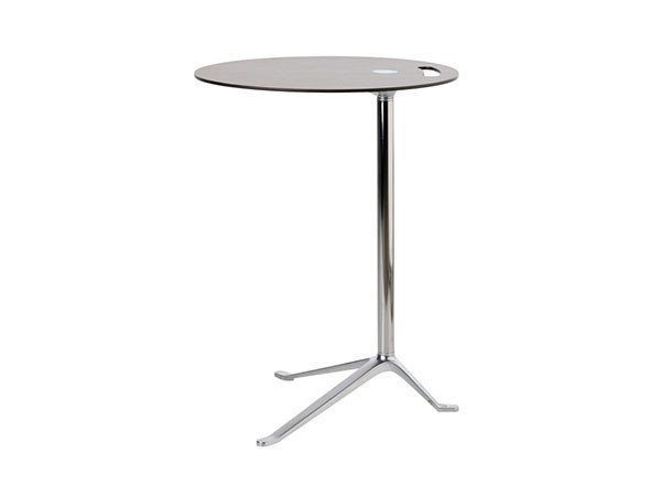 【フリッツ ハンセン/FRITZ HANSEN / GOODS】のLITTLE FRIEND / リトルフレンド テーブル KS11 / KS12 インテリア・キッズ・メンズ・レディースファッション・服の通販 founy(ファニー) 　送料無料　Free Shipping　テーブル　Table, Dining Table　ワーク　Workwear, Utility Style　雑誌　Magazine, Fashion Magazine　ホーム・キャンプ・アウトドア・お取り寄せ　Home Living / Home & Lifestyle / Camping Gear / Outdoor Camping　家具・インテリア　Home Furniture & Interior. Stylish & Functional Living Spaces　テーブル　Dining, Coffee & Side Tables　サイドテーブル・ナイトテーブル　Side & End Tables　天板:チュラルウッド / ウォルナット、脚部:クローム / ポリッシュ、タイプ:高さ固定式|ID: prp329100000003194 ipo3291000000030180625