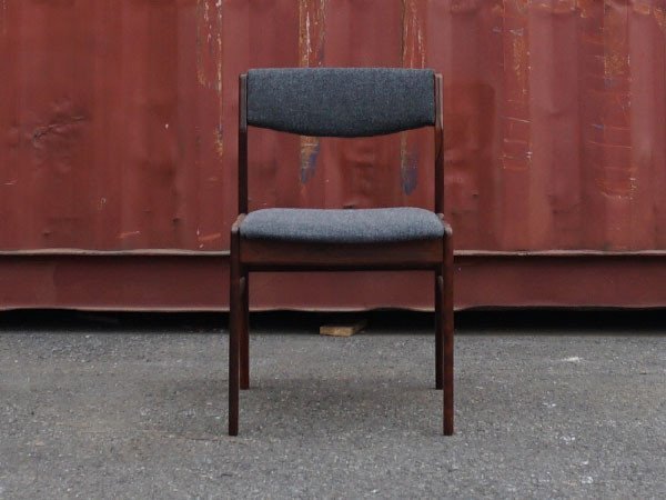 【リ ストア フィクスチャー ユナイテッドアローズ/RE : Store Fixture UNITED ARROWS LTD. / GOODS】のDining Chair Fabric Backrest / ダイニングチェア ファブリック E 人気、トレンドファッション・服の通販 founy(ファニー) 　ウッド　Wood　クラシック　Classic　シンプル　Simple　ダメージ　Damage　ファブリック　Fabric　フォルム　Form　フレーム　Flame　エレガント 上品　Elegant　ホーム・キャンプ・アウトドア・お取り寄せ　Home,Garden,Outdoor,Camping Gear　家具・インテリア　Furniture　チェア・椅子　Chair　ダイニングチェア　Dining Chair　 other-1|ID: prp329100000003243 ipo3291000000028614798