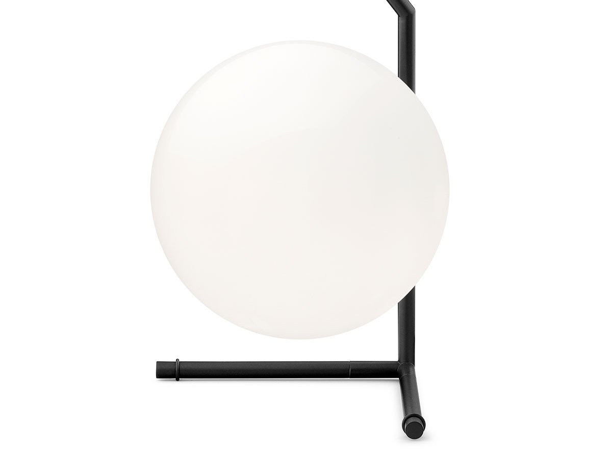 【フロス/FLOS / GOODS】のIC Lights T1 Low / アイシーライツ T1 ロー インテリア・キッズ・メンズ・レディースファッション・服の通販 founy(ファニー) 　送料無料　Free Shipping　ガラス　Glass, Glassware　ショート　Short, Short Length　テーブル　Table, Dining Table　バランス　Balance, Style Balance　ホーム・キャンプ・アウトドア・お取り寄せ　Home Living / Home & Lifestyle / Camping Gear / Outdoor Camping　家具・インテリア　Home Furniture & Interior. Stylish & Functional Living Spaces　ライト・照明　Lamps & Lighting Fixtures　ブラック|ID: prp329100000003258 ipo3291000000036703354