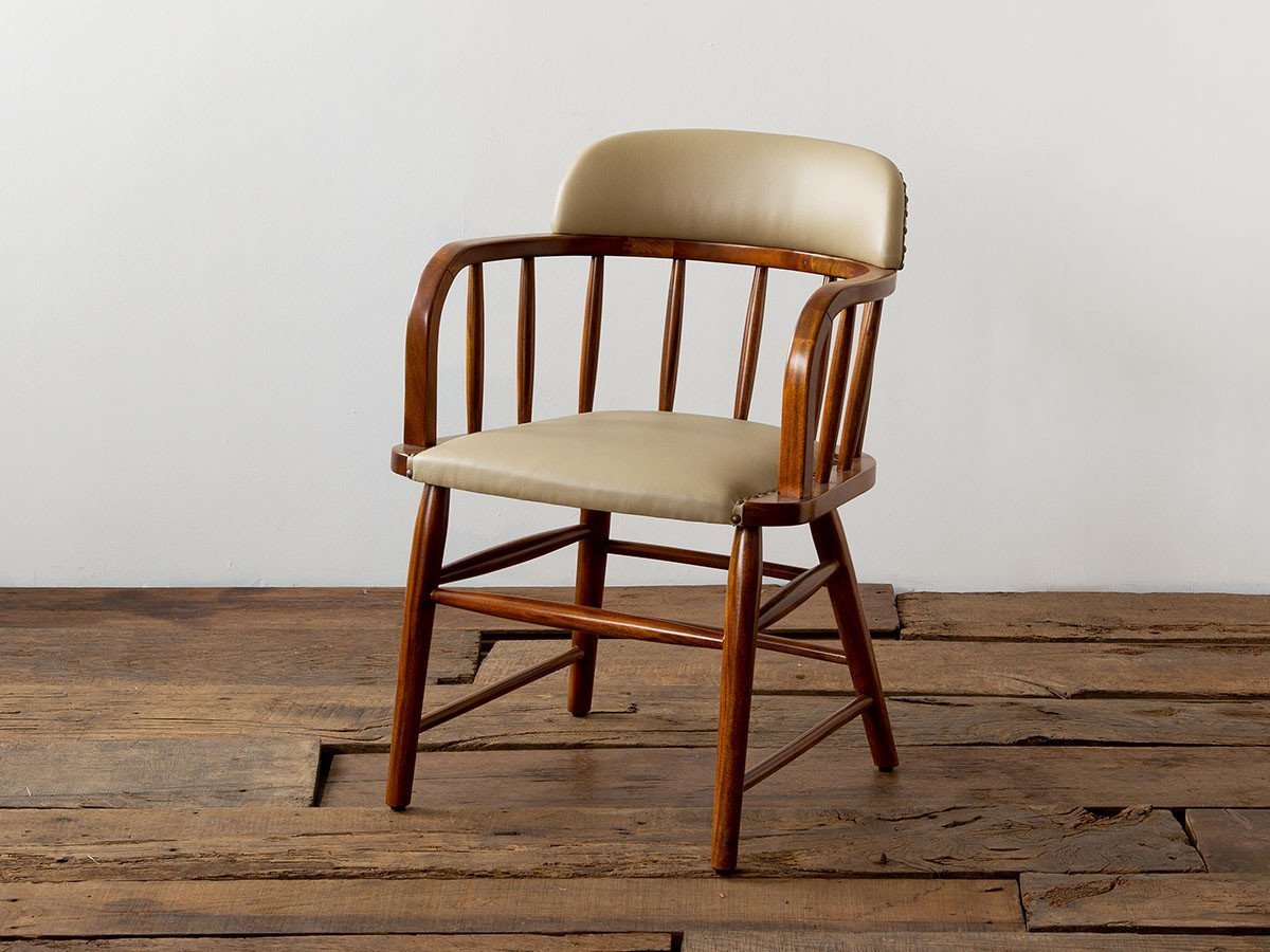 【アクメファニチャー /ACME Furniture / GOODS】のOAKS ARM CHAIR / オークス アームチェア インテリア・キッズ・メンズ・レディースファッション・服の通販 founy(ファニー) 　ウッド　Wooden Design　キャンバス　Canvas, Canvas Fabric　クッション　Cushion, Throw Pillow　テーブル　Table, Dining Table　デスク　Desk, Work Desk　モチーフ　Motif, Design Theme　ヴィンテージ　Vintage Style　ホーム・キャンプ・アウトドア・お取り寄せ　Home Living / Home & Lifestyle / Camping Gear / Outdoor Camping　家具・インテリア　Home Furniture & Interior. Stylish & Functional Living Spaces　チェア・椅子　Seating & Chairs　ダイニングチェア・木製チェア　Dining Chairs　ホーム・キャンプ・アウトドア・お取り寄せ　Home Living / Home & Lifestyle / Camping Gear / Outdoor Camping　家具・インテリア　Home Furniture & Interior. Stylish & Functional Living Spaces　チェア・椅子　Seating & Chairs　アームチェア・アクセントチェア　Armchairs & Accent Chairs　張地:ベージュ(ビニールレザー)|ID: prp329100000003351 ipo3291000000036697287