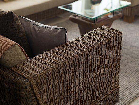 【カジャ/KAJA / GOODS】のCERES Nuu Sofa / セレス ヌーソファ アーム付 インテリア・キッズ・メンズ・レディースファッション・服の通販 founy(ファニー) 　ウッド　Wooden Design　テーブル　Table, Dining Table　ラタン　Rattan, Woven Rattan　ホーム・キャンプ・アウトドア・お取り寄せ　Home Living / Home & Lifestyle / Camping Gear / Outdoor Camping　家具・インテリア　Home Furniture & Interior. Stylish & Functional Living Spaces　ソファー　Couches & Sofas　ラタンの中でも、細くても強度のある上質なSLIMITラタンを使用。|ID: prp329100000003421 ipo3291000000036811300