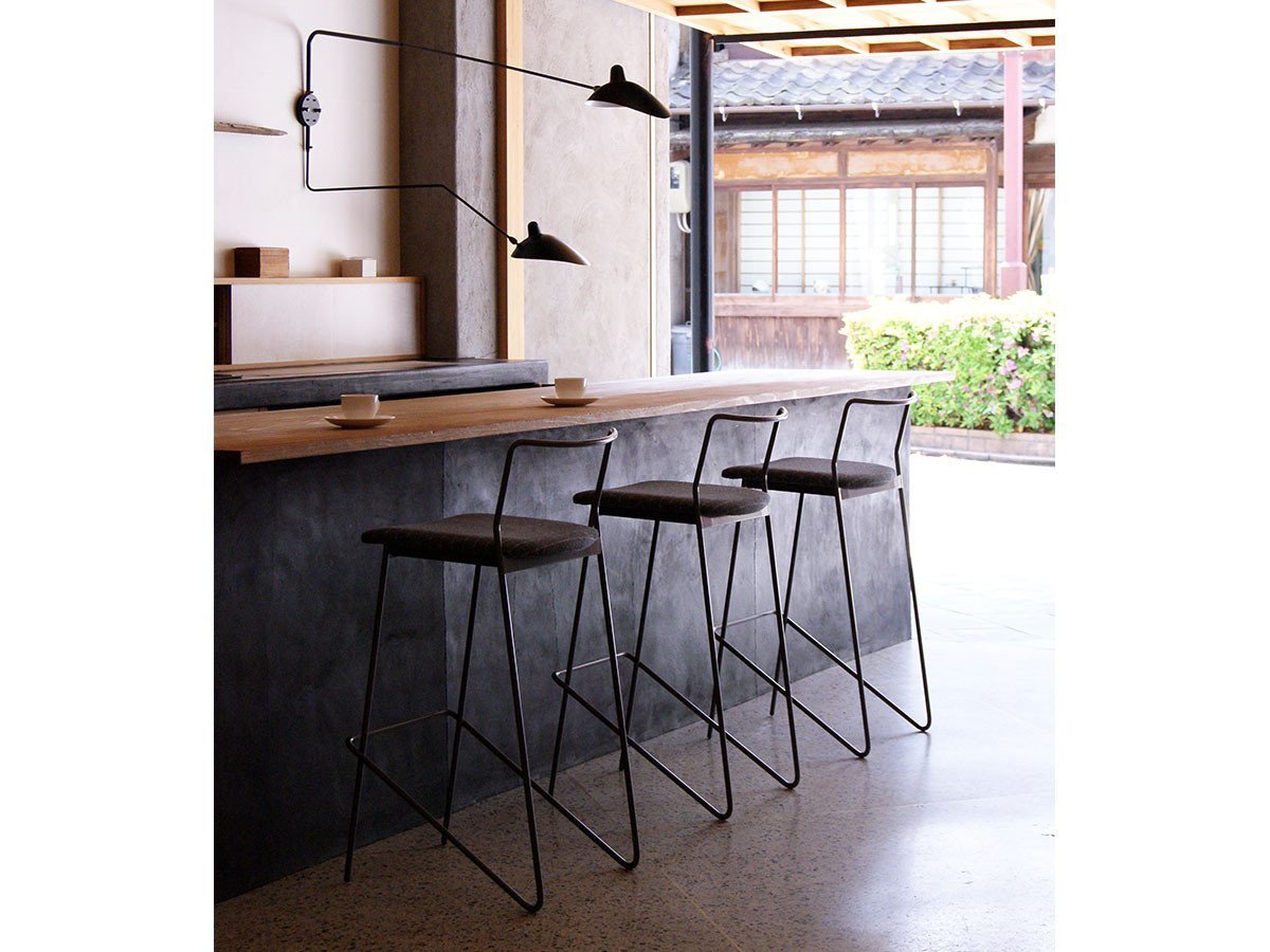 【杉山製作所/Sugiyama Seisakusho / GOODS】のfelice counter chair / フェリーチェ カウンターチェア インテリア・キッズ・メンズ・レディースファッション・服の通販 founy(ファニー) 　送料無料　Free Shipping　ホーム・キャンプ・アウトドア・お取り寄せ　Home,Garden,Outdoor,Camping Gear　家具・インテリア　Furniture　チェア・椅子　Chair　カウンターチェア・ハイスツール　Counter Chair/High Stool　張地:ソレイユ SGR グレー(Aランク)、フレームサンドダークグレー、サイズ:座面高73cm|ID: prp329100000003437 ipo3291000000029193112