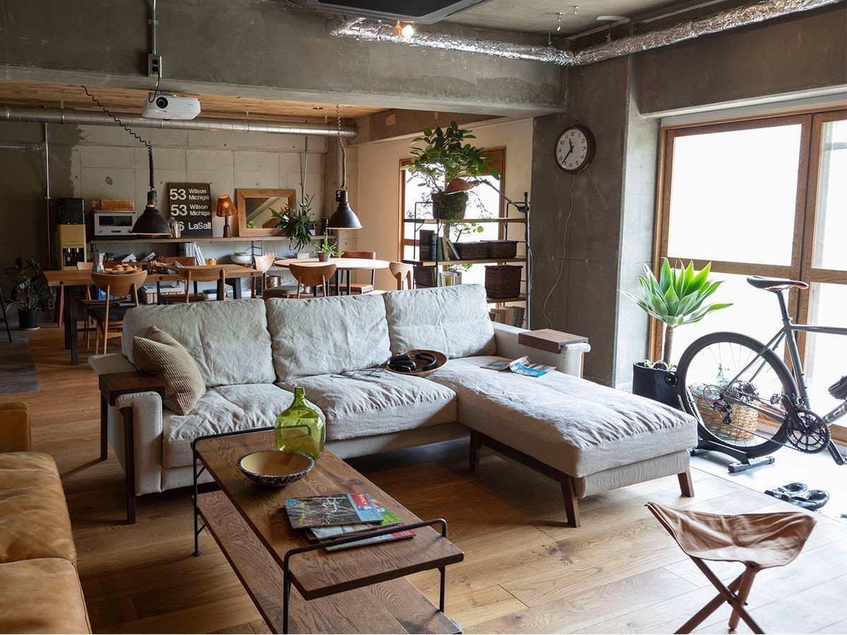 【スウィッチ/SWITCH / GOODS】のCloud Chaise longue sofa 3P / クラウド シェーズロングソファ 3人掛け インテリア・キッズ・メンズ・レディースファッション・服の通販 founy(ファニー) 　クッション　Cushion　セパレート　Separate　テーブル　Table　フレーム　Flame　リラックス　Relax　ホーム・キャンプ・アウトドア・お取り寄せ　Home,Garden,Outdoor,Camping Gear　家具・インテリア　Furniture　ソファー　Sofa　カウチソファ　Couch Sofa　オプション:アームテーブル2点|ID: prp329100000003636 ipo3291000000030198218