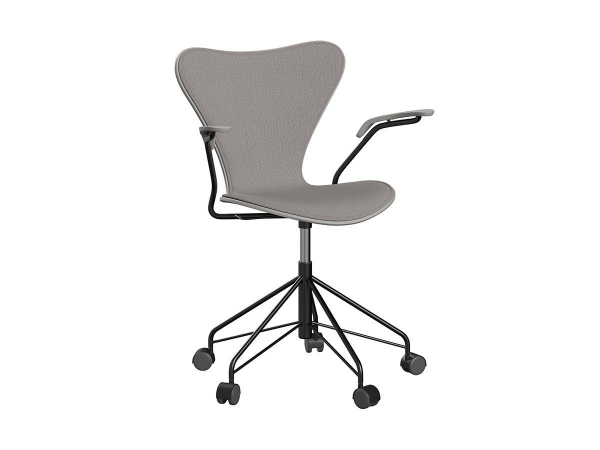 【フリッツ ハンセン/FRITZ HANSEN / GOODS】のSERIES 7 / セブンチェア フロントパディング アームチェア キャスター付き回転ベース 3217 人気、トレンドファッション・服の通販 founy(ファニー) 　ウッド　Wood　キャップ　Cap　シェイプ　Shape　シルク　Silk　ファブリック　Fabric　フォルム　Form　送料無料　Free Shipping　おすすめ　Recommend　ホーム・キャンプ・アウトドア・お取り寄せ　Home,Garden,Outdoor,Camping Gear　家具・インテリア　Furniture　チェア・椅子　Chair　アームチェア　Armchair　ホーム・キャンプ・アウトドア・お取り寄せ　Home,Garden,Outdoor,Camping Gear　家具・インテリア　Furniture　チェア・椅子　Chair　オフィスチェア・デスクチェア　Office Chair/Desk Chair　other-3|ID: prp329100000003695 ipo3291000000031502721