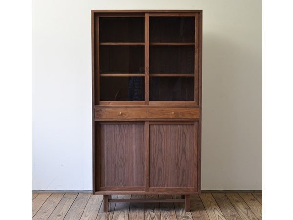 【グリニッチ オリジナル ファニチャー/greeniche original furniture / GOODS】のCup Board / カップボード インテリア・キッズ・メンズ・レディースファッション・服の通販 founy(ファウニー) 　ウッド　Wooden Design　オイル　Body Oil　ガラス　Glass, Glassware　人気　Popular, Best Seller　おすすめ　Recommended / Our Picks　ホーム・キャンプ・アウトドア・お取り寄せ　Home Living / Home & Lifestyle / Camping Gear / Outdoor Camping　キッチン・ダイニング　Kitchen & Dining Essentials. Stylish & Functional Tableware　キッチン収納　Kitchen Storage　キッチン収納・食器棚・レンジ台　Kitchen Cabinet　ホーム・キャンプ・アウトドア・お取り寄せ　Home Living / Home & Lifestyle / Camping Gear / Outdoor Camping　キッチン・ダイニング　Kitchen & Dining Essentials. Stylish & Functional Tableware　キッチン家電・キッチン用品　Kitchen Appliances & Tools　マグカップ・カップ&ソーサー・陶器食器　Mugs / Cups and Saucers / Ceramic Drinkware　ウッド:ウォルナット|ID: prp329100000003856 ipo3291000000036980330
