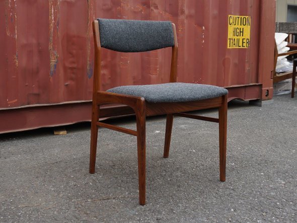 【リ ストア フィクスチャー ユナイテッドアローズ/RE : Store Fixture UNITED ARROWS LTD. / GOODS】のDining Chair Fabric Backrest / ダイニングチェア ファブリック A 人気、トレンドファッション・服の通販 founy(ファニー) 　ウッド　Wood　クラシック　Classic　シンプル　Simple　ダメージ　Damage　ファブリック　Fabric　フォルム　Form　フレーム　Flame　エレガント 上品　Elegant　ホーム・キャンプ・アウトドア・お取り寄せ　Home,Garden,Outdoor,Camping Gear　家具・インテリア　Home Furniture & Interior. Stylish & Functional Living Spaces　チェア・椅子　Chair　ダイニングチェア　Dining Chair　other-2|ID: prp329100000003936 ipo3291000000031470467