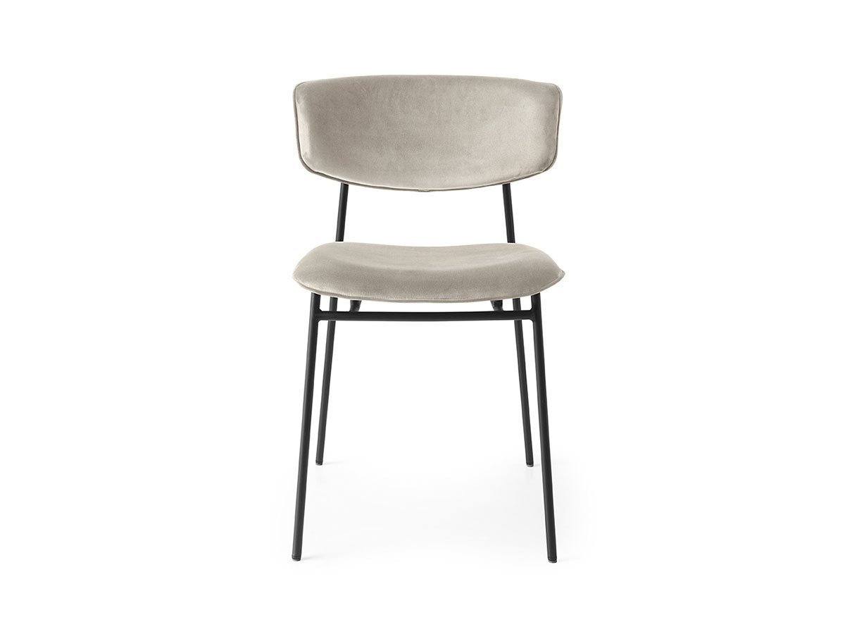 【カリガリス/Calligaris / GOODS】のFIFTIES / フィフティーズ ファブリック CS/1854 インテリア・キッズ・メンズ・レディースファッション・服の通販 founy(ファニー) 　送料無料　Free Shipping　トレンド　Trend, Trending Now　ファブリック　Fabric, Textile　フレーム　Frame, Outline　ベルベット　Velvet, Velvety　モダン　Modern, Contemporary　ホーム・キャンプ・アウトドア・お取り寄せ　Home Living / Home & Lifestyle / Camping Gear / Outdoor Camping　家具・インテリア　Home Furniture & Interior. Stylish & Functional Living Spaces　チェア・椅子　Seating & Chairs　ダイニングチェア・木製チェア　Dining Chairs　シートS0F サンド、脚部P15 マットブラック|ID: prp329100000003969 ipo3291000000036613367