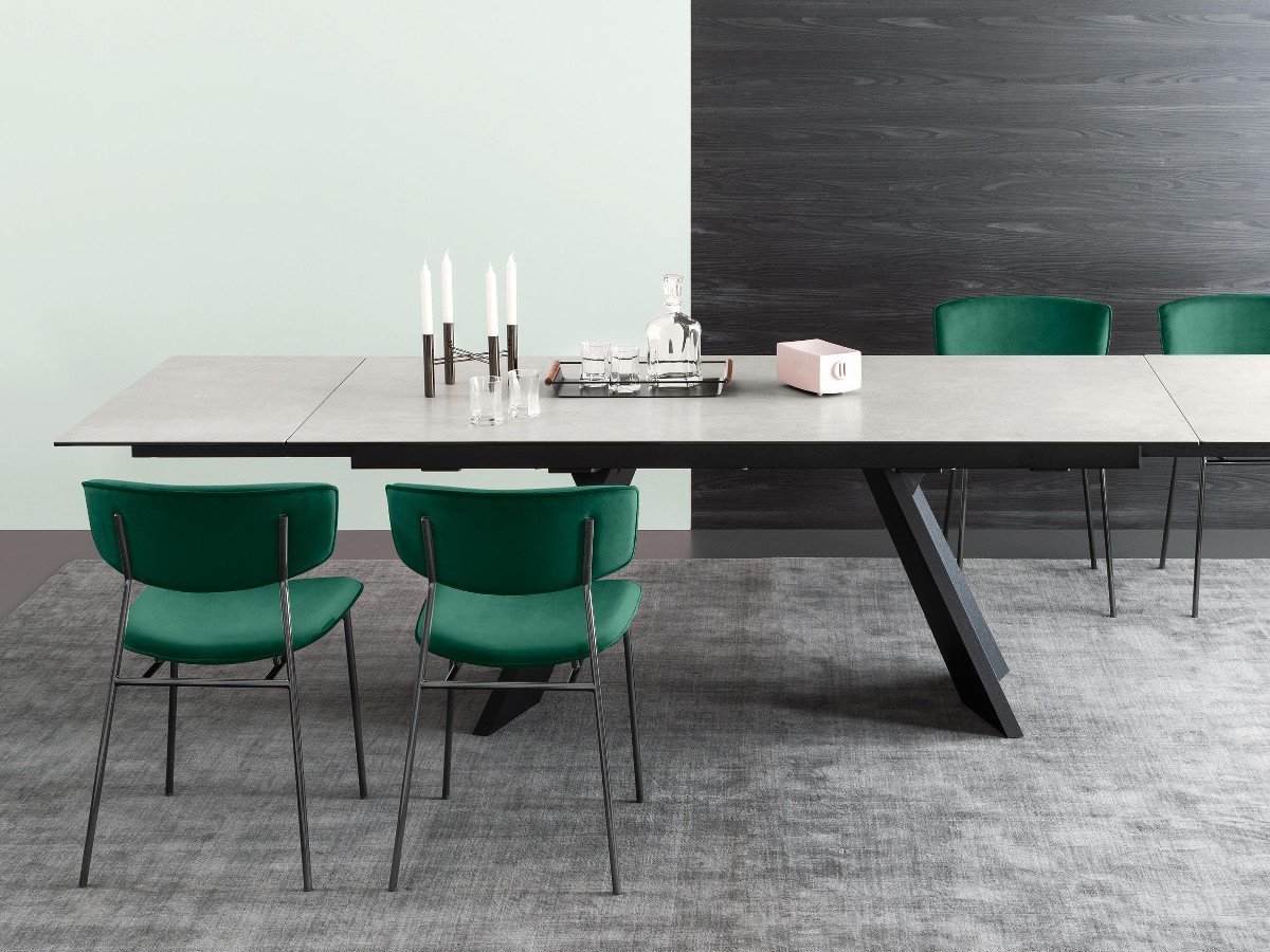 【カリガリス/Calligaris / GOODS】のFIFTIES / フィフティーズ ファブリック CS/1854 インテリア・キッズ・メンズ・レディースファッション・服の通販 founy(ファニー) 　送料無料　Free Shipping　トレンド　Trend, Trending Now　ファブリック　Fabric, Textile　フレーム　Frame, Outline　ベルベット　Velvet, Velvety　モダン　Modern, Contemporary　ホーム・キャンプ・アウトドア・お取り寄せ　Home Living / Home & Lifestyle / Camping Gear / Outdoor Camping　家具・インテリア　Home Furniture & Interior. Stylish & Functional Living Spaces　チェア・椅子　Seating & Chairs　ダイニングチェア・木製チェア　Dining Chairs　シートS0H フォレストグリーン、脚部脚部P15 マットブラック|ID: prp329100000003969 ipo3291000000036613373