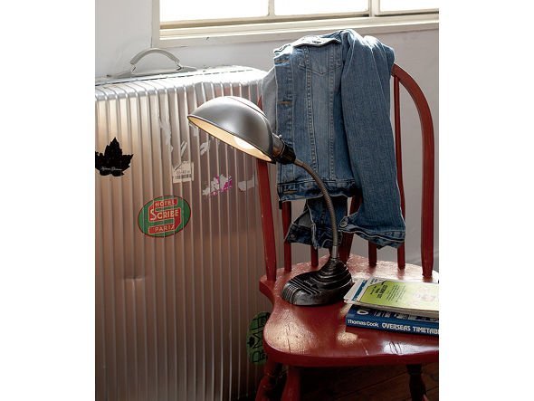 【アートワークスタジオ/ART WORK STUDIO / GOODS】のOld school-polish / オールドスクールポリッシュ インテリア・キッズ・メンズ・レディースファッション・服の通販 founy(ファニー) 送料無料 Free Shipping デスク Desk, Work Desk ホーム・キャンプ・アウトドア・お取り寄せ Home Living / Home & Lifestyle / Camping Gear / Outdoor Camping 家具・インテリア Home Furniture & Interior. Stylish & Functional Living Spaces ライト・照明 Lamps & Lighting Fixtures デスクライト・卓上照明 Desk Lamp / Table Lamp / Study Light ビンテージな風合いのあるポリッシュ仕上げ。|ID: prp329100000004034 ipo3291000000036774371