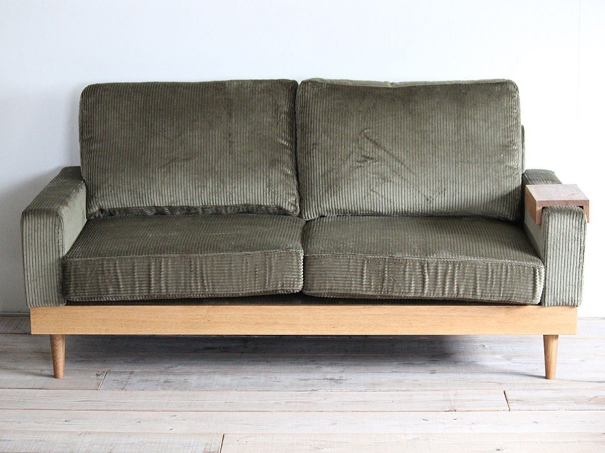 【スウィッチ/SWITCH / GOODS】のMaverick Sofa 2.5P / マーベリック 2.5人掛けソファ インテリア・キッズ・メンズ・レディースファッション・服の通販 founy(ファニー) 　シンプル　Simple, Minimal　フォルム　Silhouette, Form　ホーム・キャンプ・アウトドア・お取り寄せ　Home Living / Home & Lifestyle / Camping Gear / Outdoor Camping　家具・インテリア　Home Furniture & Interior. Stylish & Functional Living Spaces　ソファー　Couches & Sofas　張地:F-36 コーデュロイ オリーブ(Sシリーズ)|ID: prp329100000004041 ipo3291000000036855596