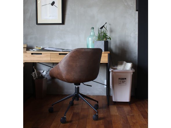 【アデペシュ/a.depeche / GOODS】のsplem desk / スプレム デスク 人気、トレンドファッション・服の通販 founy(ファニー) 　コンパクト　Compact　シンプル　Simple　デスク　Desk　モダン　Modern　ホーム・キャンプ・アウトドア・お取り寄せ　Home,Garden,Outdoor,Camping Gear　家具・インテリア　Home Furniture & Interior. Stylish & Functional Living Spaces　その他 インテリア雑貨、家具　Furniture, Interior, Others　other-4|ID: prp329100000004096 ipo3291000000031545001