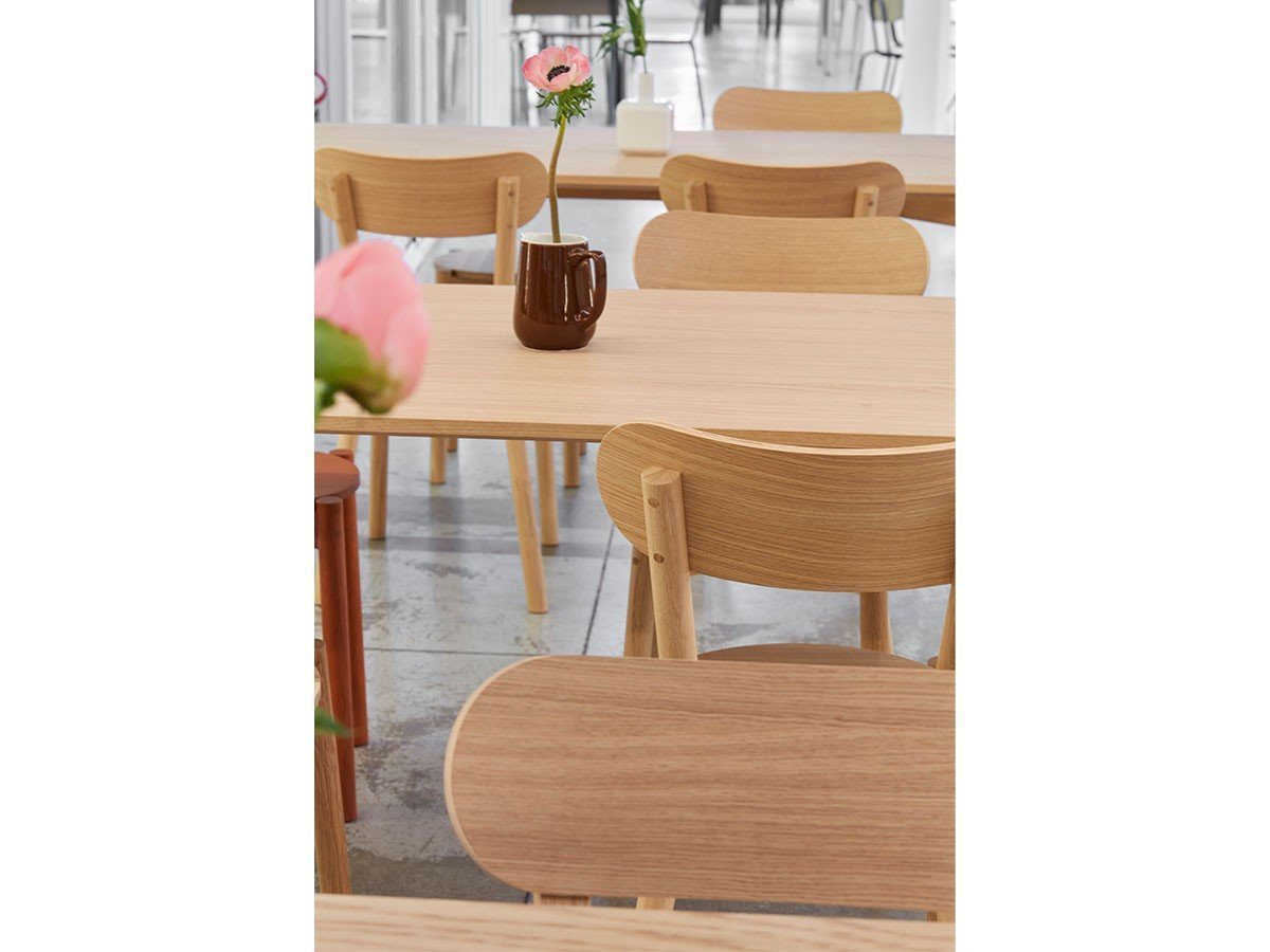 【カリモクニュースタンダード/KARIMOKU NEW STANDARD / GOODS】のCASTOR TABLE 150 / キャストールテーブル 150 インテリア・キッズ・メンズ・レディースファッション・服の通販 founy(ファニー) 　コンパクト　Compact　シンプル　Simple　テーブル　Table　デスク　Desk　パターン　Pattern　おすすめ　Recommend　ホーム・キャンプ・アウトドア・お取り寄せ　Home,Garden,Outdoor,Camping Gear　家具・インテリア　Furniture　テーブル　Table　ダイニングテーブル　Dining Table　Photo Credit:Silvia Orlandi Puntino|ID: prp329100000004119 ipo3291000000029309480