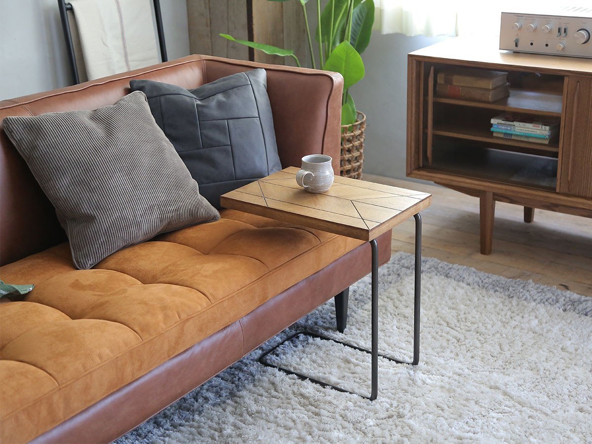 【ノットアンティークス/knot antiques / CRASH GATE / GOODS】のCHAY II SIDE TABLE / チャイ 2 サイドテーブル(矢柄天板) 人気、トレンドファッション・服の通販 founy(ファニー) 　シンプル　Simple, Minimal　テーブル　Table, Dining Table　フレーム　Frame, Outline　ホーム・キャンプ・アウトドア・お取り寄せ　Home Living / Home & Lifestyle / Camping Gear / Outdoor Camping　家具・インテリア　Home Furniture & Interior. Stylish & Functional Living Spaces　テーブル　Dining, Coffee & Side Tables　サイドテーブル・ナイトテーブル　Side & End Tables　other-2|ID: prp329100000004123 ipo3291000000031528152