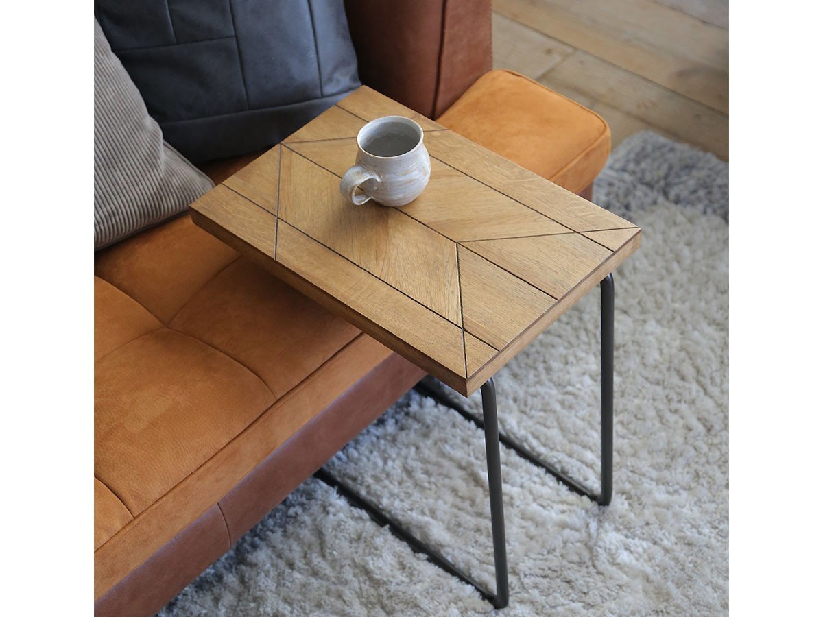 【ノットアンティークス/knot antiques / CRASH GATE / GOODS】のCHAY II SIDE TABLE / チャイ 2 サイドテーブル(矢柄天板) 人気、トレンドファッション・服の通販 founy(ファニー) 　シンプル　Simple, Minimal　テーブル　Table, Dining Table　フレーム　Frame, Outline　ホーム・キャンプ・アウトドア・お取り寄せ　Home Living / Home & Lifestyle / Camping Gear / Outdoor Camping　家具・インテリア　Home Furniture & Interior. Stylish & Functional Living Spaces　テーブル　Dining, Coffee & Side Tables　サイドテーブル・ナイトテーブル　Side & End Tables　other-5|ID: prp329100000004123 ipo3291000000031528158