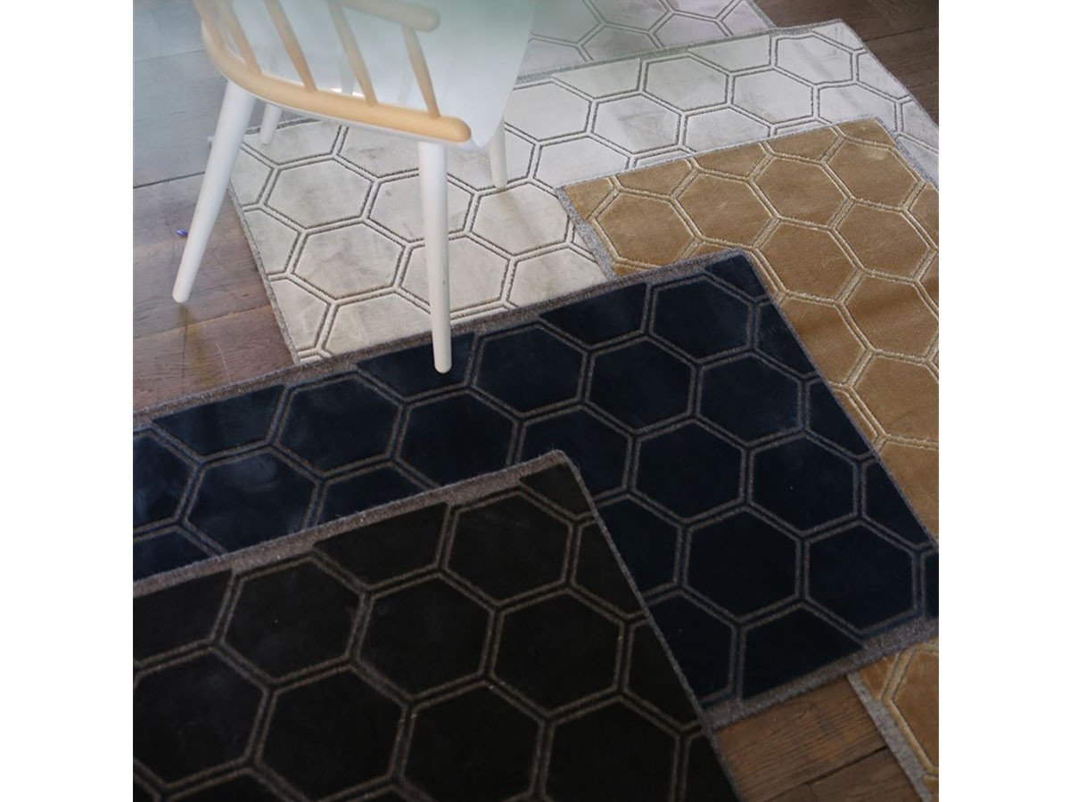 【デザイナーズ ギルド/DESIGNERS GUILD / GOODS】のManipur Runner Rug / マニプール ランナー ラグ 人気、トレンドファッション・服の通販 founy(ファニー) 　送料無料　Free Shipping　エレガント 上品　Elegant　パターン　Pattern, Design Print　ベルベット　Velvet, Velvety　モダン　Modern, Contemporary　ホーム・キャンプ・アウトドア・お取り寄せ　Home Living / Home & Lifestyle / Camping Gear / Outdoor Camping　家具・インテリア　Home Furniture & Interior. Stylish & Functional Living Spaces　その他 インテリア雑貨、家具　Home Decor & Furniture Extras　other-3|ID: prp329100000004163 ipo3291000000031538827
