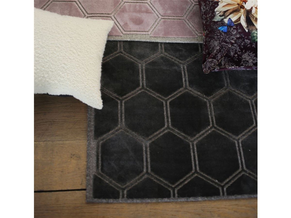【デザイナーズ ギルド/DESIGNERS GUILD / GOODS】のManipur Runner Rug / マニプール ランナー ラグ 人気、トレンドファッション・服の通販 founy(ファニー) 　送料無料　Free Shipping　エレガント 上品　Elegant　パターン　Pattern, Design Print　ベルベット　Velvet, Velvety　モダン　Modern, Contemporary　ホーム・キャンプ・アウトドア・お取り寄せ　Home Living / Home & Lifestyle / Camping Gear / Outdoor Camping　家具・インテリア　Home Furniture & Interior. Stylish & Functional Living Spaces　その他 インテリア雑貨、家具　Home Decor & Furniture Extras　other-5|ID: prp329100000004163 ipo3291000000031538829