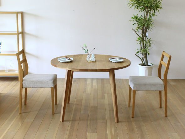 【フライミー ヴェール/FLYMEe vert / GOODS】のROUND DINING TABLE / ラウンド ダイニングテーブル #27224 人気、トレンドファッション・服の通販 founy(ファニー) 　シンプル　Simple, Minimal　テーブル　Table, Dining Table　ラウンド　Round, Round Neck　ホーム・キャンプ・アウトドア・お取り寄せ　Home Living / Home & Lifestyle / Camping Gear / Outdoor Camping　家具・インテリア　Home Furniture & Interior. Stylish & Functional Living Spaces　テーブル　Dining, Coffee & Side Tables　ダイニングテーブル・食卓テーブル　Dining Tables　other-6|ID: prp329100000004251 ipo3291000000031531556