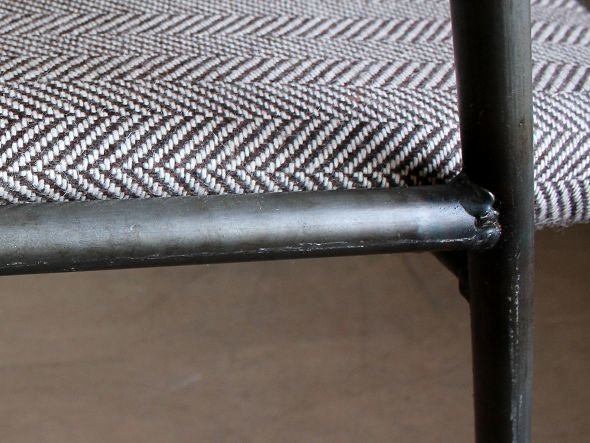 【アデペシュ/a.depeche / GOODS】のdanis short arm chair / ダニス ショートアームチェア インテリア・キッズ・メンズ・レディースファッション・服の通販 founy(ファニー) ショート Short, Short Length シンプル Simple, Minimal バランス Balance, Style Balance ビンテージ Vintage, Retro Style ファブリック Fabric, Textile フレーム Frame, Outline ホーム・キャンプ・アウトドア・お取り寄せ Home Living / Home & Lifestyle / Camping Gear / Outdoor Camping 家具・インテリア Home Furniture & Interior. Stylish & Functional Living Spaces チェア・椅子 Seating & Chairs ダイニングチェア・木製チェア Dining Chairs ホーム・キャンプ・アウトドア・お取り寄せ Home Living / Home & Lifestyle / Camping Gear / Outdoor Camping 家具・インテリア Home Furniture & Interior. Stylish & Functional Living Spaces チェア・椅子 Seating & Chairs アームチェア・アクセントチェア Armchairs & Accent Chairs スチールイメージ|ID: prp329100000004272 ipo3291000000036835408