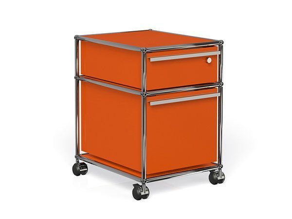 【ユーエスエム/USM / GOODS】のUSM Haller Wagon / USMハラー ワゴン(鍵付き) W / D / H:418 / 523 / 605mm A6サイズドロワー × 1、A4サイズドロワー × 1 インテリア・キッズ・メンズ・レディースファッション・服の通販 founy(ファニー) コレクション Collection, Seasonal Line シンプル Simple, Minimal ステーショナリー Stationery, Office Supplies デスク Desk, Work Desk ニューヨーク New York, NYC Style ホーム・キャンプ・アウトドア・お取り寄せ Home Living / Home & Lifestyle / Camping Gear / Outdoor Camping 家具・インテリア Home Furniture & Interior. Stylish & Functional Living Spaces 収納家具・キャビネット Storage Furniture チェストワゴン・移動式収納 Mobile Wagon ピュアオレンジ(海外取り寄せ)|ID: prp329100000004293 ipo3291000000036858756