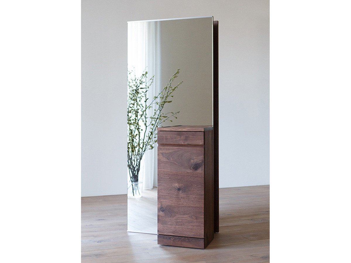 【ヒラシマ/HIRASHIMA / GOODS】のCARAMELLA Storage Mirror 070 / カラメッラ ストレージミラー 070 インテリア・キッズ・メンズ・レディースファッション・服の通販 founy(ファニー) 　アクセサリー　Accessories　コンパクト　Compact　スタンド　Stand　ネックレス　Necklace　ボックス　Box　ホーム・キャンプ・アウトドア・お取り寄せ　Home,Garden,Outdoor,Camping Gear　家具・インテリア　Furniture　収納家具・キャビネット　Storage Furniture　ホーム・キャンプ・アウトドア・お取り寄せ　Home,Garden,Outdoor,Camping Gear　家具・インテリア　Furniture　ミラー・ドレッサー　Mirror　ミラー・鏡　Mirror　ホーム・キャンプ・アウトドア・お取り寄せ　Home,Garden,Outdoor,Camping Gear　家具・インテリア　Furniture　ミラー・ドレッサー　Mirror　ドレッサー　Dresser　ウッド:ウォールナット、収納位置:右タイプ|ID: prp329100000004310 ipo3291000000030218400