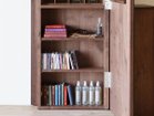 【ヒラシマ/HIRASHIMA / GOODS】のCARAMELLA Storage Mirror 070 / カラメッラ ストレージミラー 070 下の収納スペースには棚板が2枚付属します。収納するものによって棚板を調節でき、取り外しも可能です。可|ID: prp329100000004310 ipo3291000000030218453