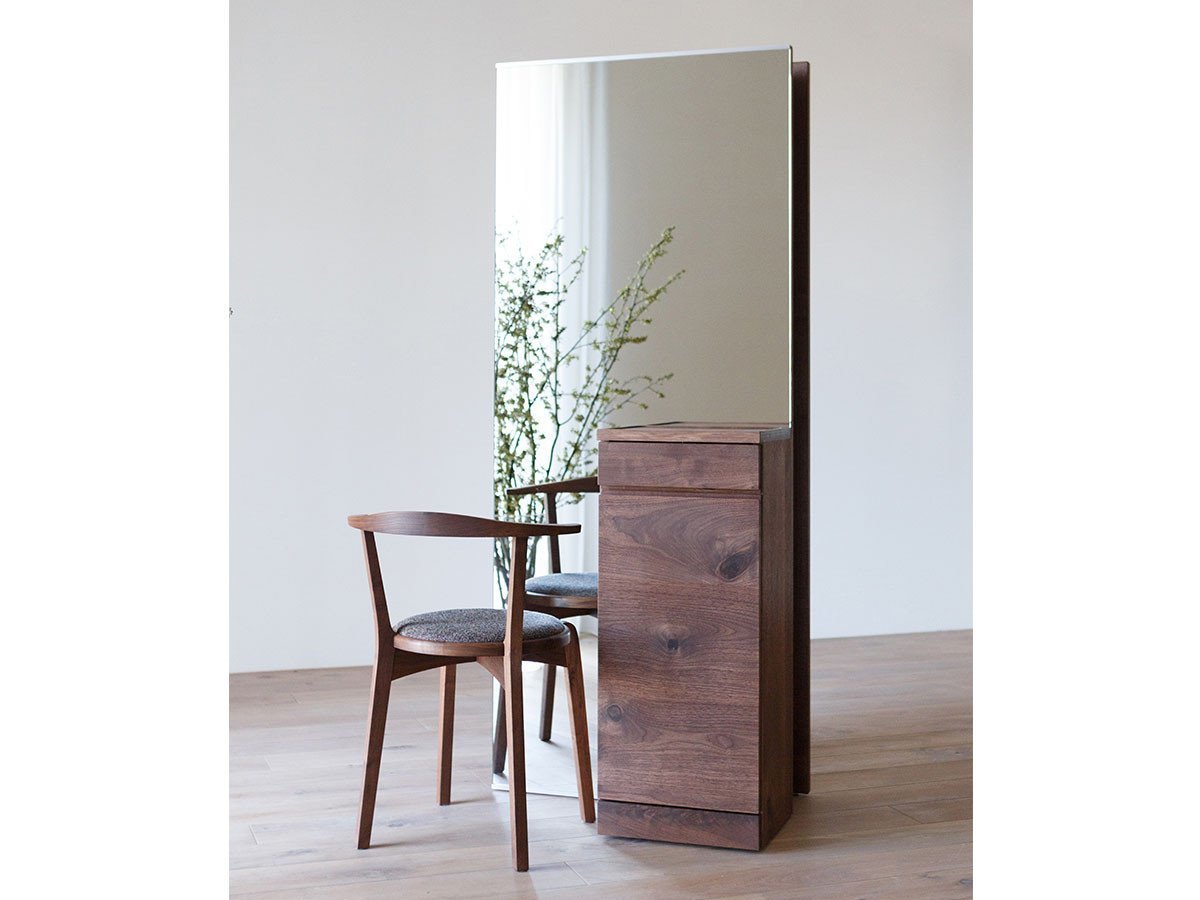 【ヒラシマ/HIRASHIMA / GOODS】のCARAMELLA Storage Mirror 070 / カラメッラ ストレージミラー 070 人気、トレンドファッション・服の通販 founy(ファニー) 　アクセサリー　Accessories　コンパクト　Compact　スタンド　Stand　ネックレス　Necklace　ボックス　Box　ホーム・キャンプ・アウトドア・お取り寄せ　Home,Garden,Outdoor,Camping Gear　家具・インテリア　Furniture　収納家具・キャビネット　Storage Furniture　ホーム・キャンプ・アウトドア・お取り寄せ　Home,Garden,Outdoor,Camping Gear　家具・インテリア　Furniture　ミラー・ドレッサー　Mirror　ミラー・鏡　Mirror　ホーム・キャンプ・アウトドア・お取り寄せ　Home,Garden,Outdoor,Camping Gear　家具・インテリア　Furniture　ミラー・ドレッサー　Mirror　ドレッサー　Dresser　other-6|ID: prp329100000004310 ipo3291000000031497510