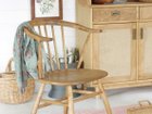【ノラ/nora / GOODS】のROMERIA DINING CHAIR / ロメリア ダイニングチェア(ナチュラル) 肘は背面より少し低めにデザインされています。|ID: prp329100000004339 ipo3291000000036255524