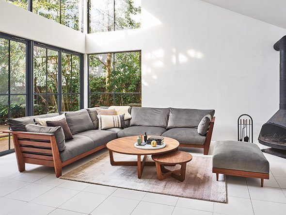 【マスターウォール/MASTERWAL / GOODS】のHEAVEN 950 SOFA / ヘヴン 950 ソファ ワンアーム 1シーター105 インテリア・キッズ・メンズ・レディースファッション・服の通販 founy(ファニー) ウッド Wooden Design クッション Cushion, Throw Pillow フェザー Feather, Feather Detail フレーム Frame, Outline ホーム・キャンプ・アウトドア・お取り寄せ Home Living / Home & Lifestyle / Camping Gear / Outdoor Camping 家具・インテリア Home Furniture & Interior. Stylish & Functional Living Spaces ソファー Couches & Sofas 組合せ例:ワンアーム 2シーター180 / 右アーム、コーナー9595、アームレス 1シーター100|ID: prp329100000004343 ipo3291000000030201584