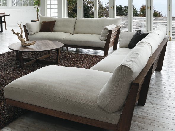 【マスターウォール/MASTERWAL / GOODS】のHEAVEN 950 SOFA / ヘヴン 950 ソファ ワンアーム 1シーター105 インテリア・キッズ・メンズ・レディースファッション・服の通販 founy(ファニー) ウッド Wooden Design クッション Cushion, Throw Pillow フェザー Feather, Feather Detail フレーム Frame, Outline ホーム・キャンプ・アウトドア・お取り寄せ Home Living / Home & Lifestyle / Camping Gear / Outdoor Camping 家具・インテリア Home Furniture & Interior. Stylish & Functional Living Spaces ソファー Couches & Sofas 張地:A783 0001ホワイト&リネン(ファブリック5)、フレーム:ウォールナット|ID: prp329100000004343 ipo3291000000030201604