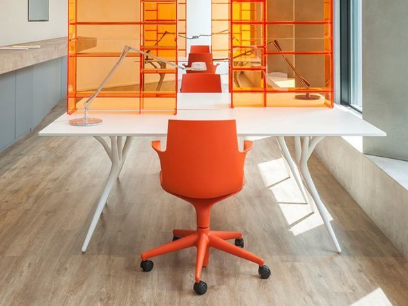 【カルテル/Kartell / GOODS】のSPOON TABLE / スプーンテーブル 140 人気、トレンドファッション・服の通販 founy(ファニー) 　テーブル　Table　デスク　Desk　ホーム・キャンプ・アウトドア・お取り寄せ　Home,Garden,Outdoor,Camping Gear　家具・インテリア　Furniture　テーブル　Table　折りたたみテーブル・伸縮テーブル　Folding Table/Extendable Table　other-2|ID: prp329100000004366 ipo3291000000031544975