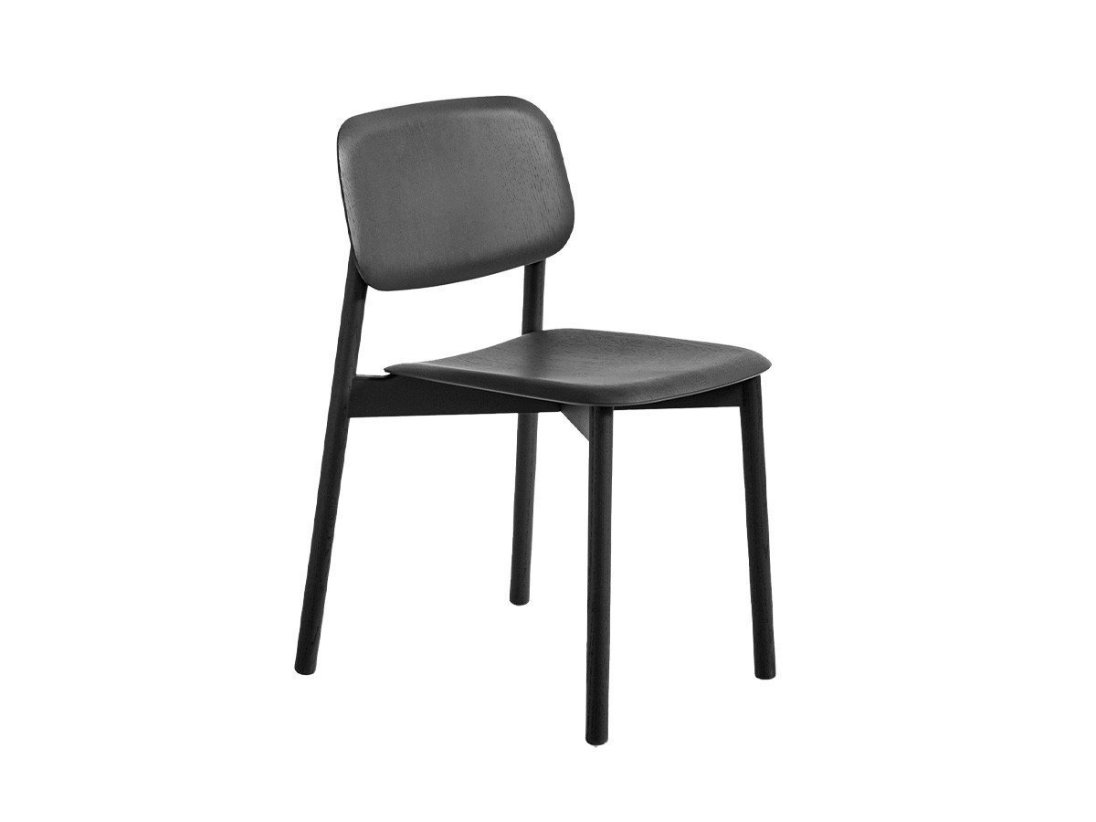 【ヘイ/HAY / GOODS】のSOFT EDGE CHAIR 60 / ソフトエッジ チェア 60(ウッドフレーム) インテリア・キッズ・メンズ・レディースファッション・服の通販 founy(ファニー) 　送料無料　Free Shipping　ウッド　Wooden Design　コンパクト　Compact, Small Size　フレーム　Frame, Outline　ホーム・キャンプ・アウトドア・お取り寄せ　Home Living / Home & Lifestyle / Camping Gear / Outdoor Camping　家具・インテリア　Home Furniture & Interior. Stylish & Functional Living Spaces　チェア・椅子　Seating & Chairs　ダイニングチェア・木製チェア　Dining Chairs　ブラック|ID: prp329100000004377 ipo3291000000032288660