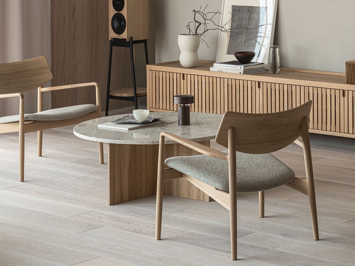 【カリモクケース/KARIMOKU CASE / GOODS】のN-ST01 LARGE / N-ST01 ラージ インテリア・キッズ・メンズ・レディースファッション・服の通販 founy(ファニー) 　イタリア　Italy　クッション　Cushion, Throw Pillow　テーブル　Table, Dining Table　デスク　Desk, Work Desk　バランス　Balance, Style Balance　メッシュ　Mesh, Net Fabric　ラウンド　Round, Round Neck　ホーム・キャンプ・アウトドア・お取り寄せ　Home Living / Home & Lifestyle / Camping Gear / Outdoor Camping　家具・インテリア　Home Furniture & Interior. Stylish & Functional Living Spaces　テーブル　Dining, Coffee & Side Tables　ローテーブル・センターテーブル　Coffee & Center Tables　Photographer:Tomooki KengakuInterior Styli|ID: prp329100000004445 ipo3291000000036818095